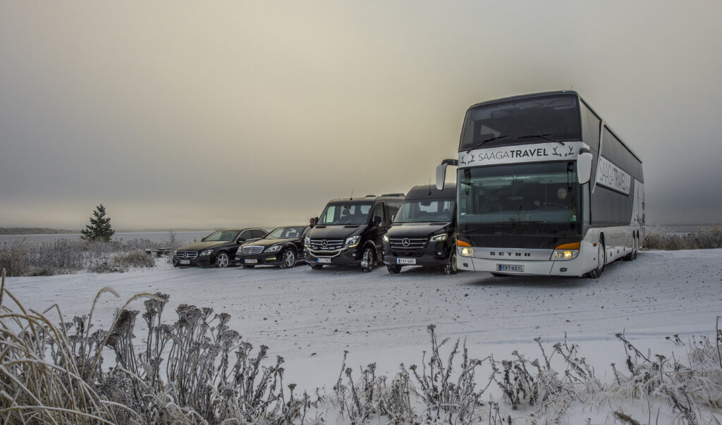 Private Group transfer: Rovaniemi Airport to hotel
